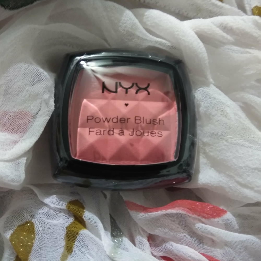 💖 3 for $15 💖 NYX Powder Blush in "Peach"